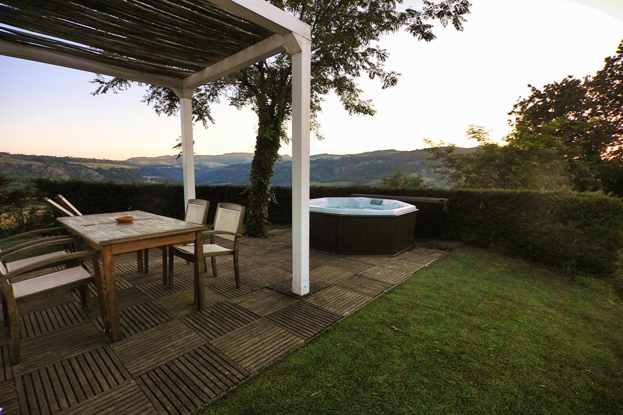 Villa Tamara Country & Spa Suites Montefiore Conca Exterior photo